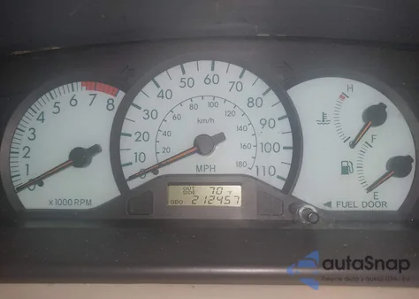 2004 Toyota Corolla Le из США, поврежденный, VIN 1NXBR32E04Z339330